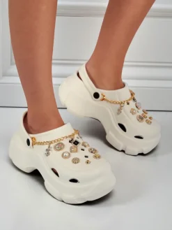 Klapki Płaskie|Klapki Na Obcasie^Royalfashion Sandały Caligae Aurelia Bianca z ozdobami chain w stylu glamour