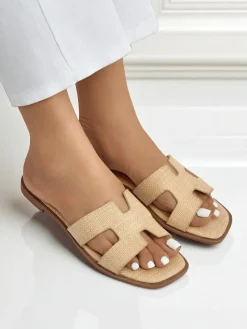 Klapki Płaskie^Royalfashion Sandały damskie beżowe Letizia wygodne płaskie skóra ekologiczna lato beżowy