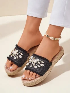 Klapki Płaskie^Royalfashion Sandały damskie Helena Decor czarne espadryle z muszelkami czarny