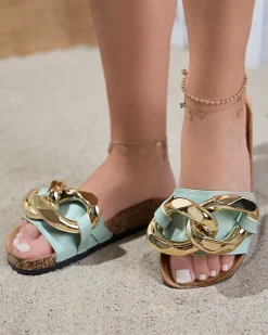 Klapki Płaskie^Royalfashion Sandały damskie Thalia zielone z łańcuchem na płaskiej podeszwie zielony