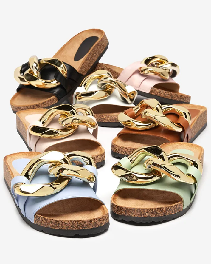 Klapki Płaskie^Royalfashion Sandały damskie Thalia zielone z łańcuchem na płaskiej podeszwie zielony