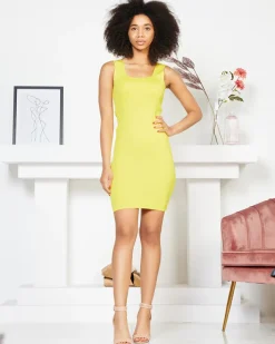 Sukienki Letnie|Sukienki Krótkie^Royalfashion Sukienka tkaninowa na ramiączkach w kolorze m- Odzież żółty