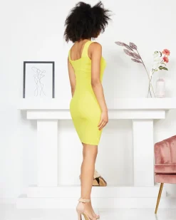 Sukienki Letnie|Sukienki Krótkie^Royalfashion Sukienka tkaninowa na ramiączkach w kolorze m- Odzież żółty