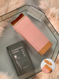 Twarz|Twarz^Royalfashion TVLV Podkład do twarzy matujący w sztyfcie z wbudowanym pędzlem Warm Beige