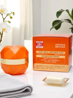 Twarz^Royalfashion Ujędrniający krem do twarzy