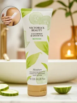 Ciało^Royalfashion Venere Cucumbera & Camellia Verde – Nawilżający balsam do ciała