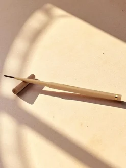 Oczy^Royalfashion Wodoodporna kredka do oczu brązowy